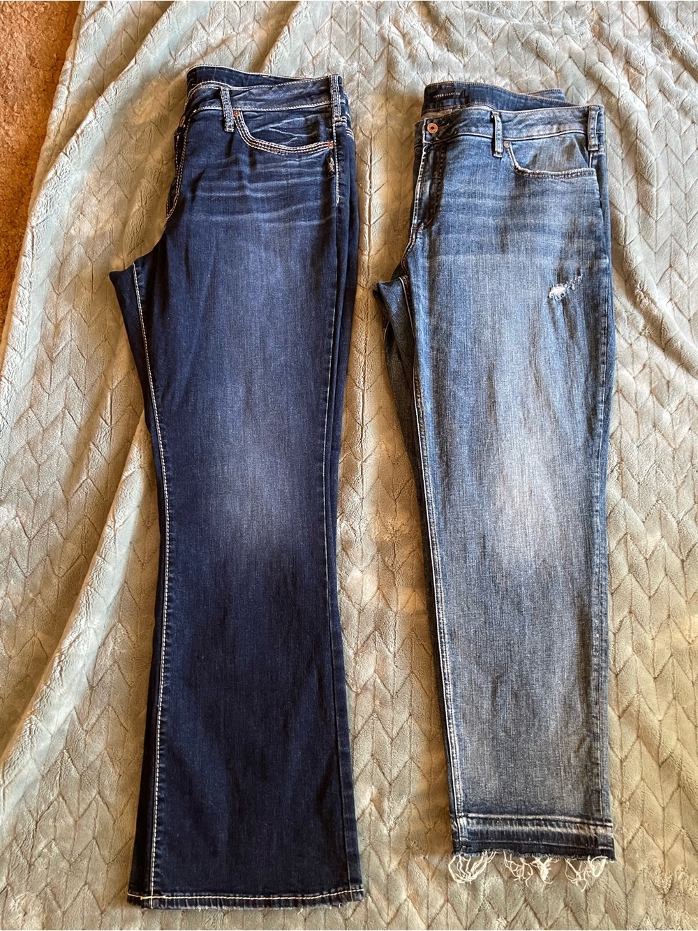 Women's Silver Jeans Size 18/27~18/33